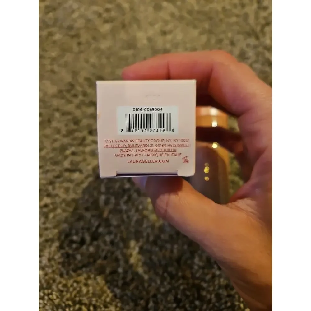 Laura Geller Balance N Glow Hydrating‎ Liquid Foundation 0.9 Oz MEDIUM NEW